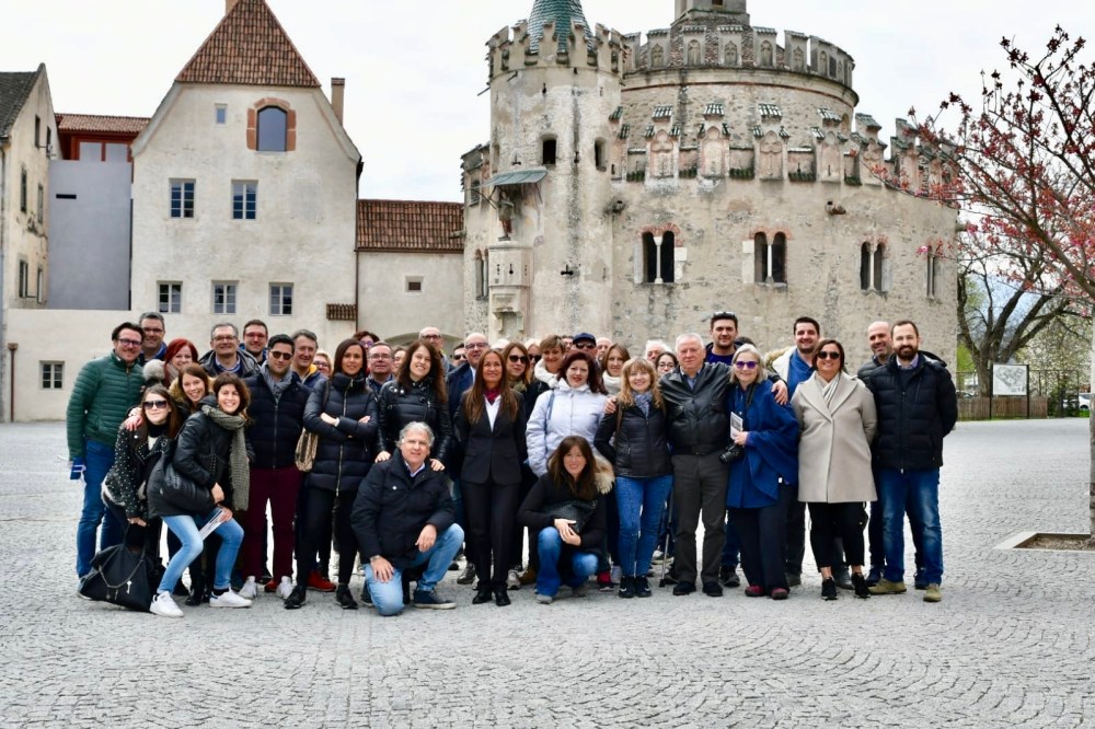 9add3034-99ad-4558-8a82-dc861478ad34