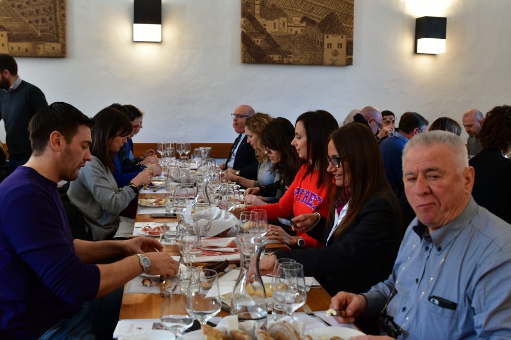 c36b7109-1e6b-427d-a1ca-919621037a25